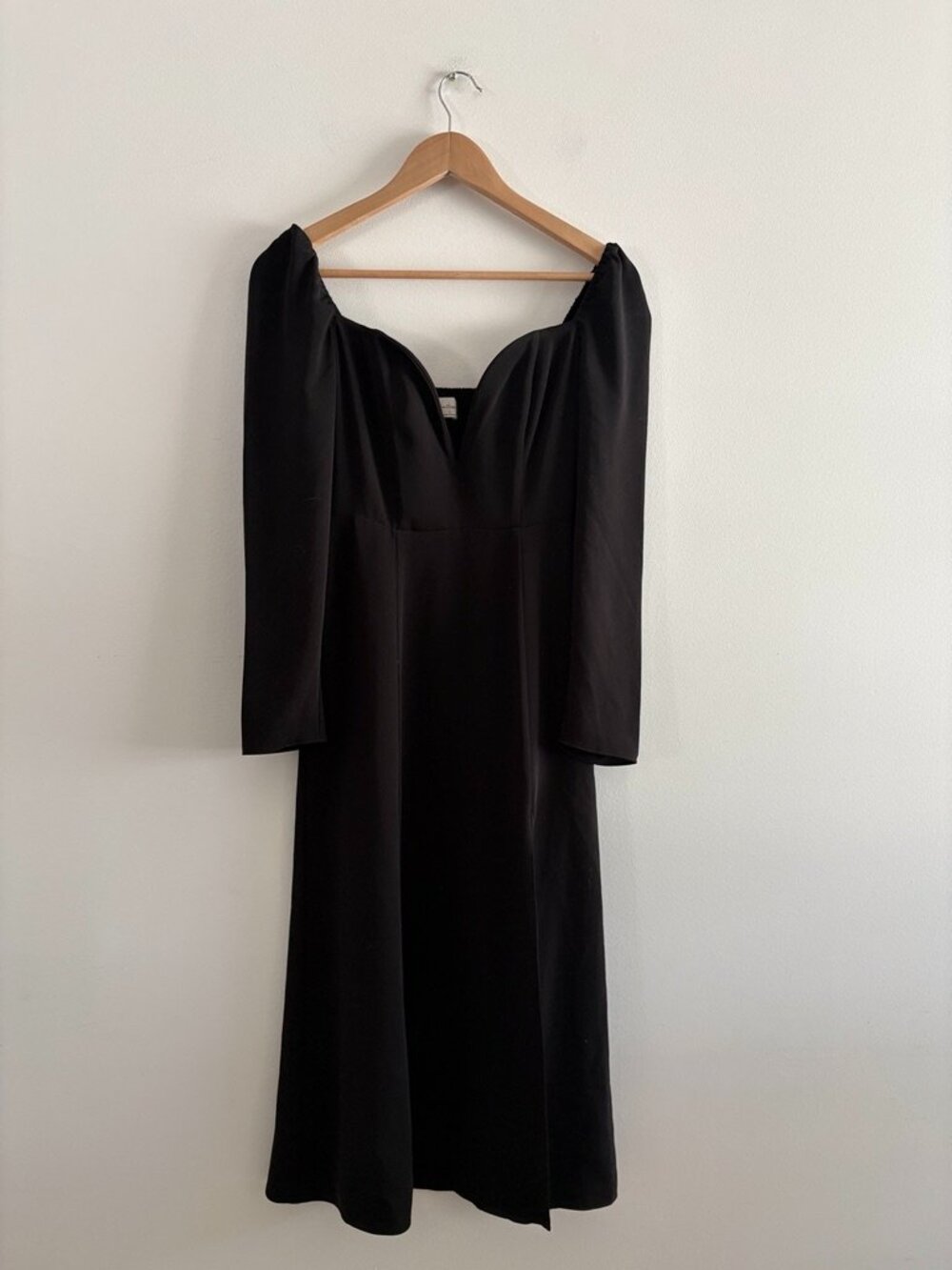 Aritzia Wilfred Corfu Midi Dress Long Puff Sleeve Black Size 2 - Picture 5 of 8
